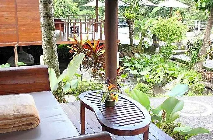 Tepi Sungai バリ島