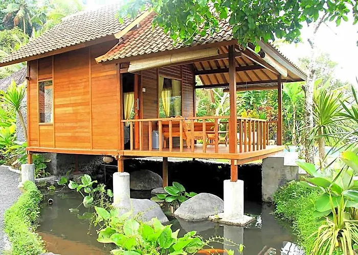 Tepi Sungai 2* バリ島