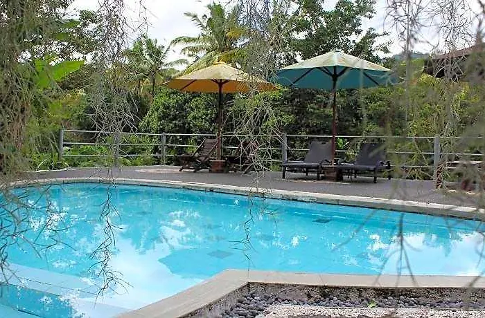 Tepi Sungai 2* バリ島